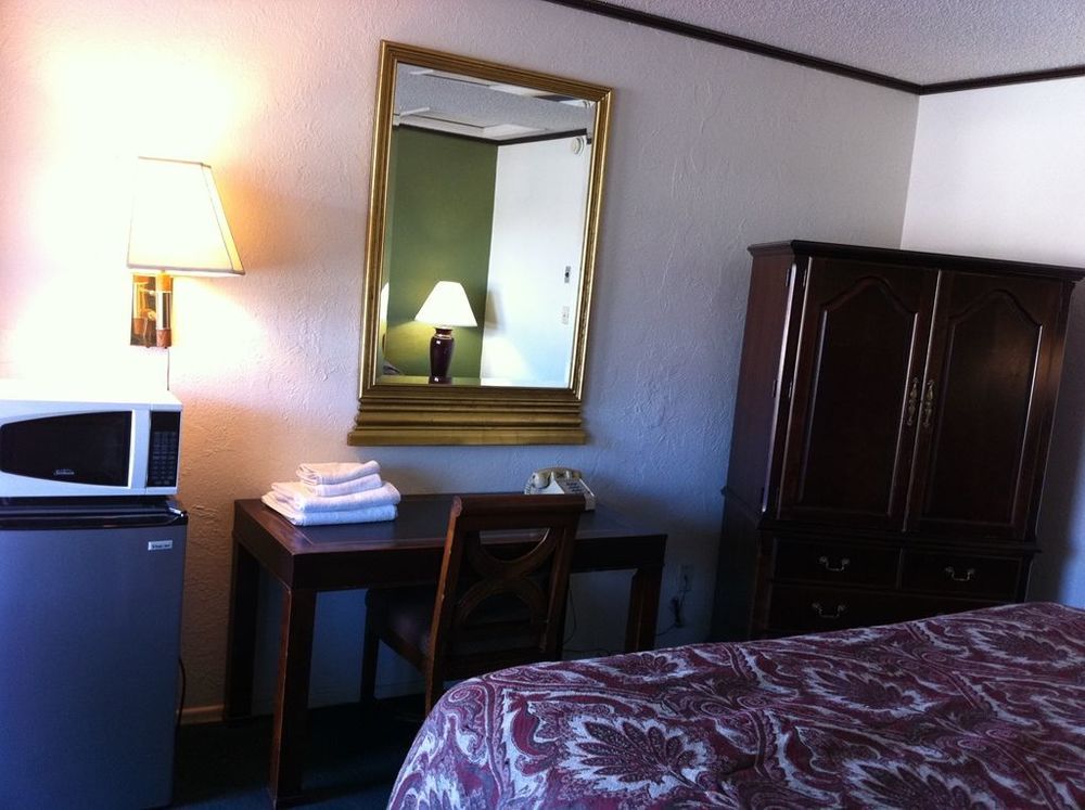 Motel - 2*