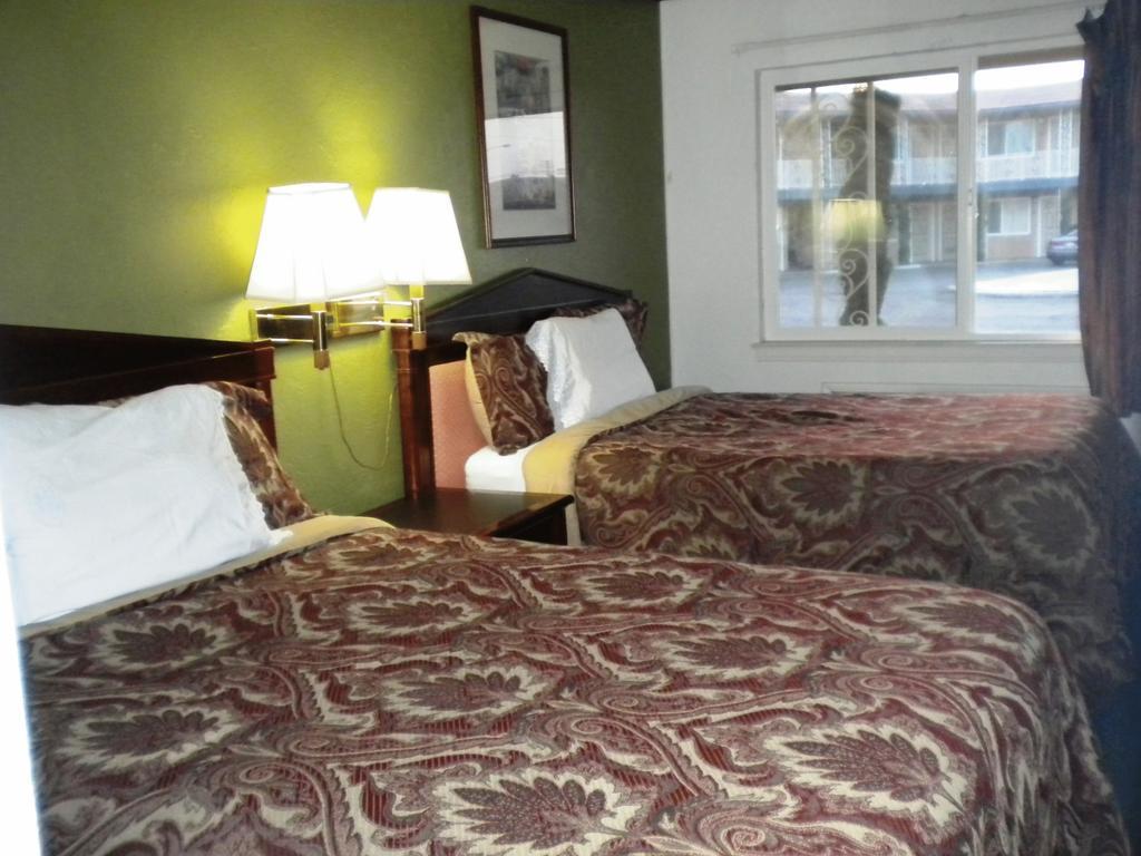 Motel -